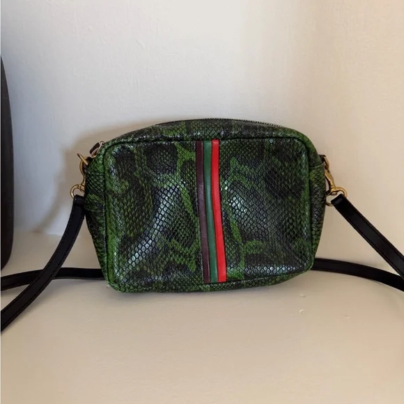 Clare V Green Snake Pattern Crossbody Bag - Picture 3 of 5